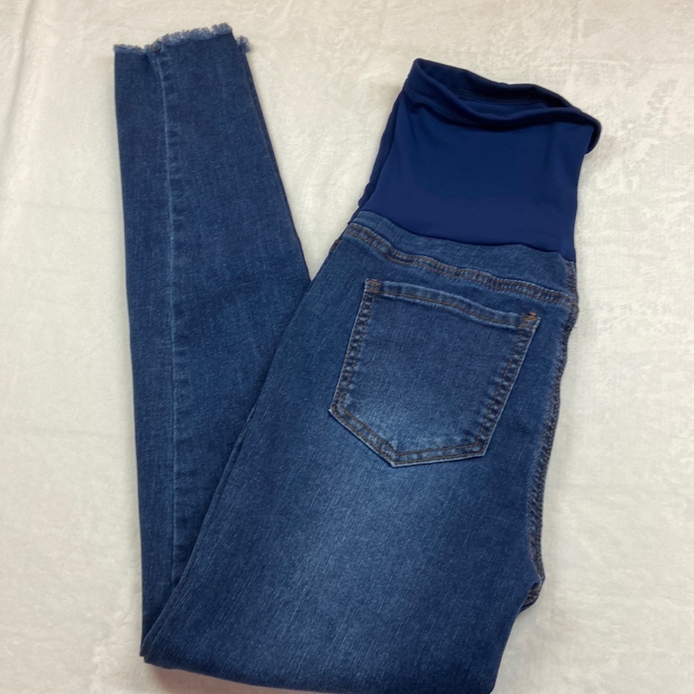 Shein Skinny Leg Raw Hem Maternity Jeans Size US 4, Shein small, EU 36 EUC